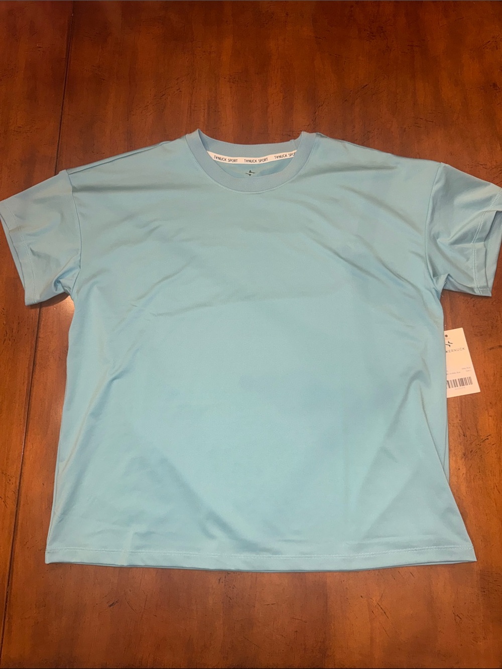 NWT Tuckernuck Bright Blue Short Sleeve Performance Jersey Ryan Boyfriend Tee